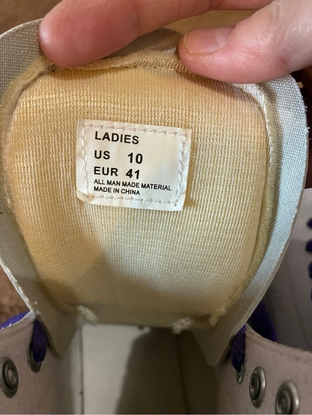 Chicago Women's White Roller Skates with Purple Laces - Picture 8 of 8